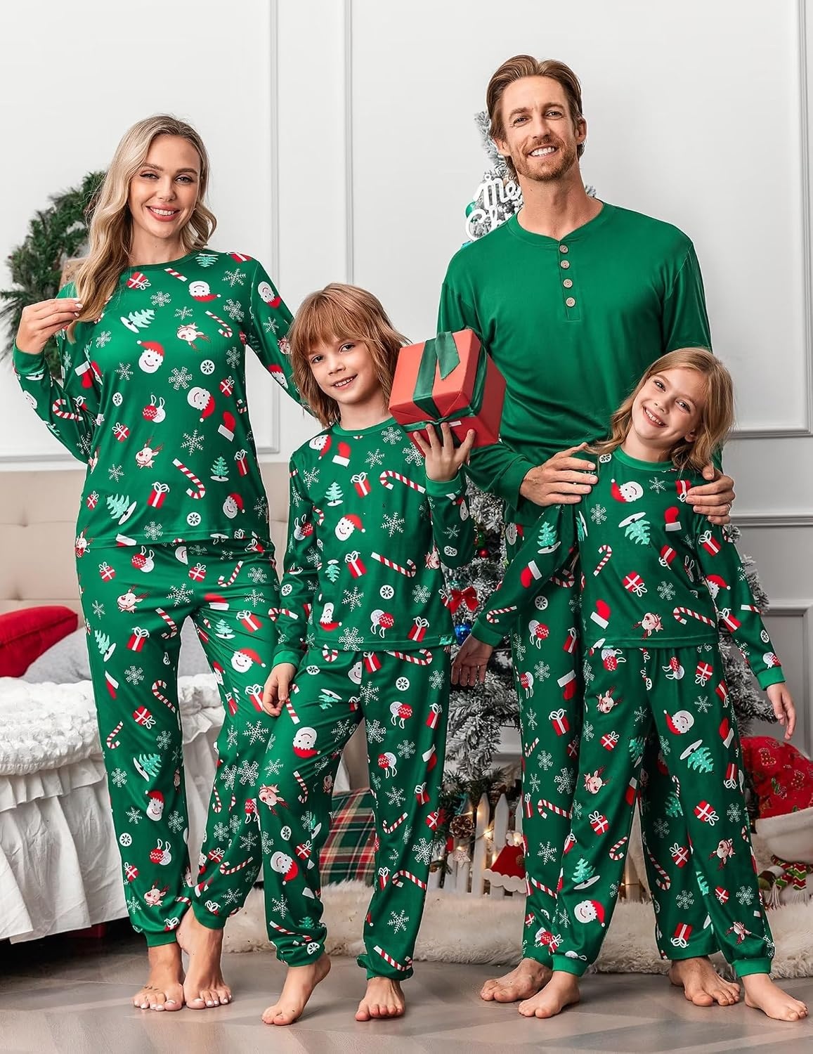 image:imageEkouaer Family Christmas Pajamas Matching Sets Pjs Holiday Lounge SetsGreenchristmas