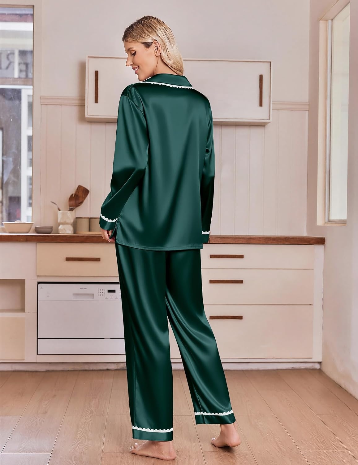 image:imageEkouaer Satin Pajamas for Women Set 2 Piece Silk Pjs Long Sleeve Lounge SetGreen