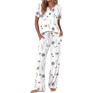 Ekouaer 2 Piece Womens Pajamas Set Short Sleeve Pjs Print Pants Lounge Set(Elegant White and Blue Flowers)