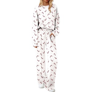 Ekouaer Pajama Sets Women 2 Piece Long Sleeve Sleepwear Cozy Pjs Loungewear(Christmas White)