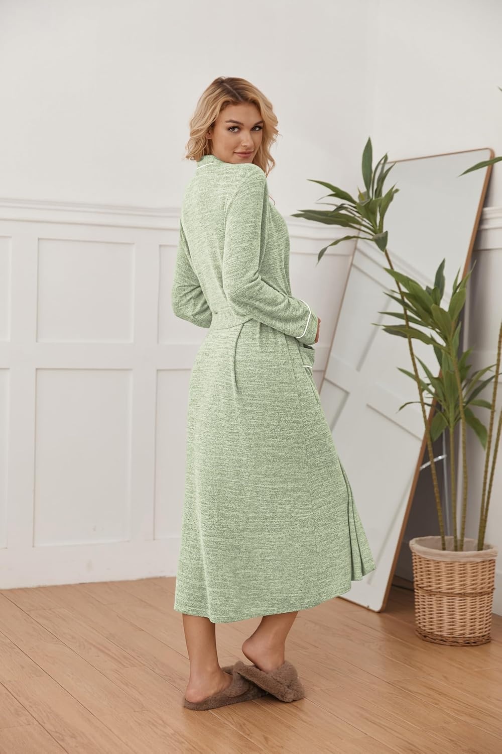 image:imageEkouaer Womens Robe Long Lightweight Bathrobe Soft Light Bath Robe S3XLLeaf Green