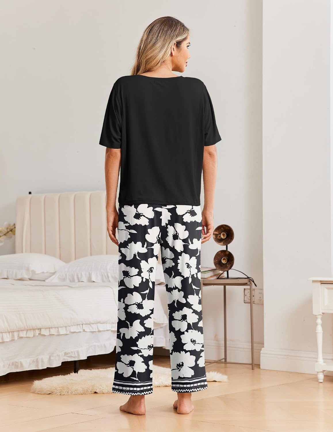 image:imageEkouaer Pajama Sets for Women 2 Piece Short Sleeve Top Straight Pants PjsBlack White Flowers