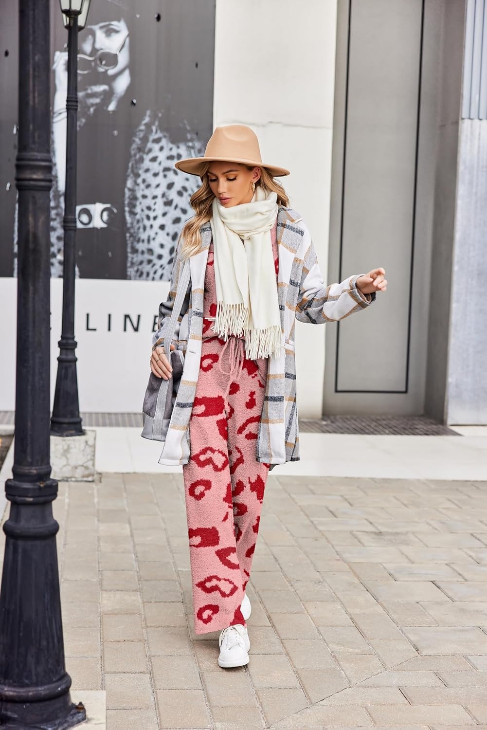 image:imageEkouaer Pajamas for Women 2 Piece Lounge Set Fuzzy Fleece Long Sleeve PjsRed Leopard Print