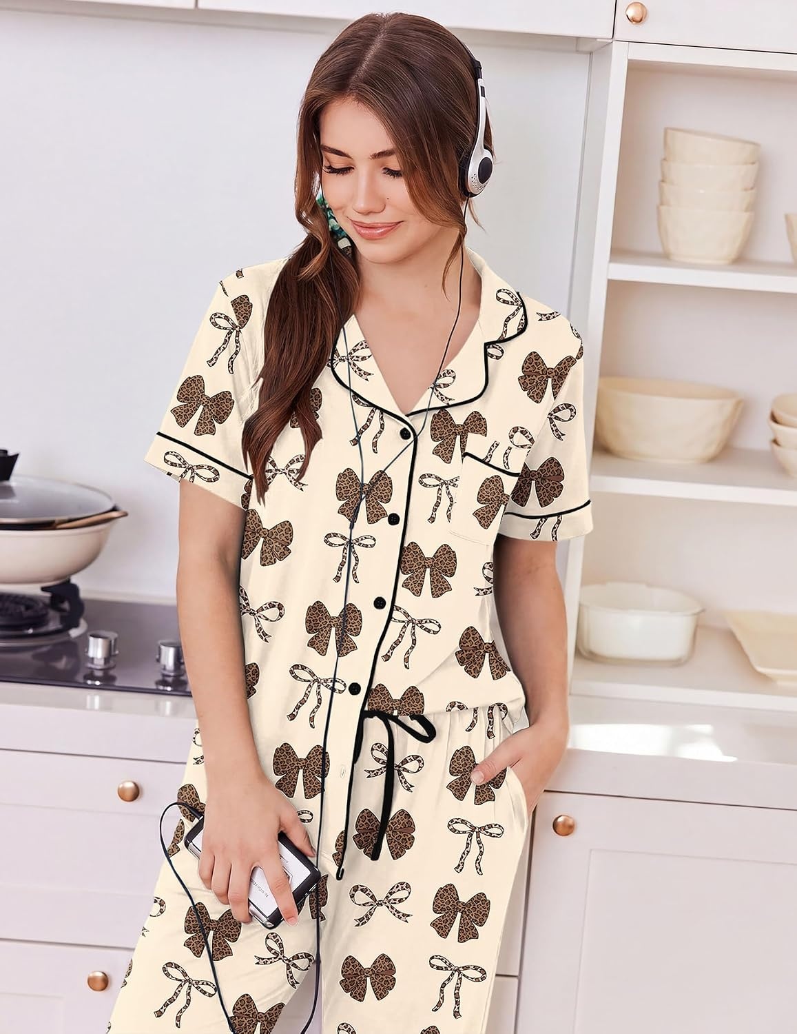 image:imageEkouaer Women Pajama Set Short Sleeve Button Down Pjs with Jogger PantsBeige Bow