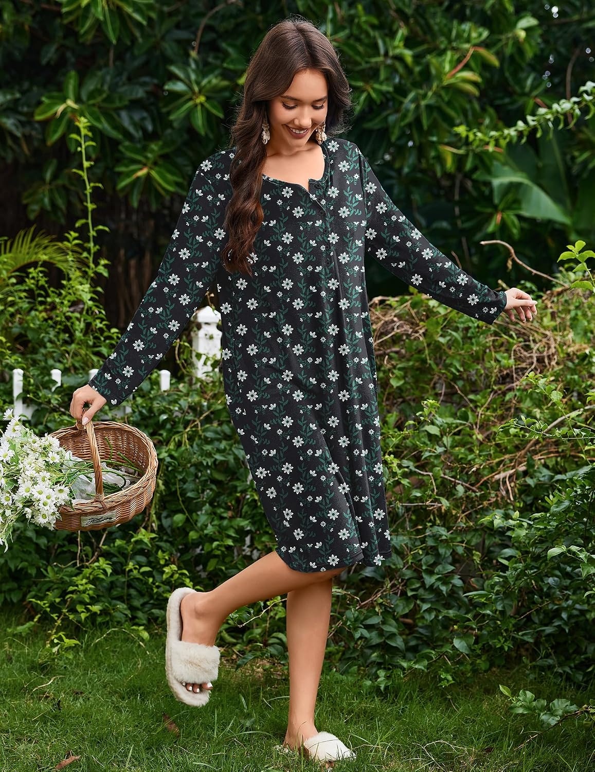 image:imageEkouaer Flannel Nightgowns for Women Long Sleeve Night Gown Warm NightshirtBlack Daisy Flower