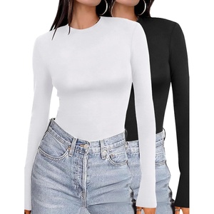 Ekouaer Women’s Long Sleeve Shirts Tight Fitted Tops Thermal Underscrubs(Black/White)