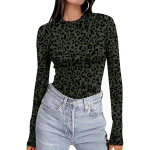 Ekouaer Women’s Long Sleeve Shirts Tight Fitted Tops Thermal Underscrubs(Dark Green Leopard)